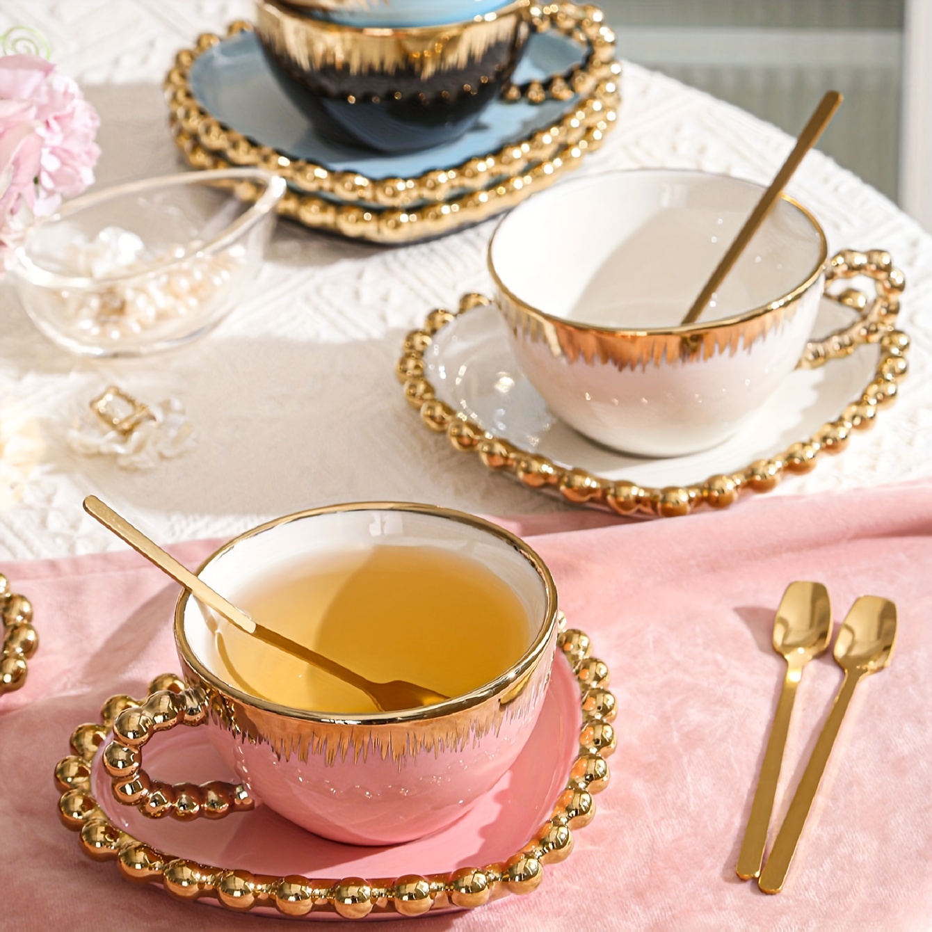 Bicchieri da tè turchi Set di 6 tazze e piattini con arabo
