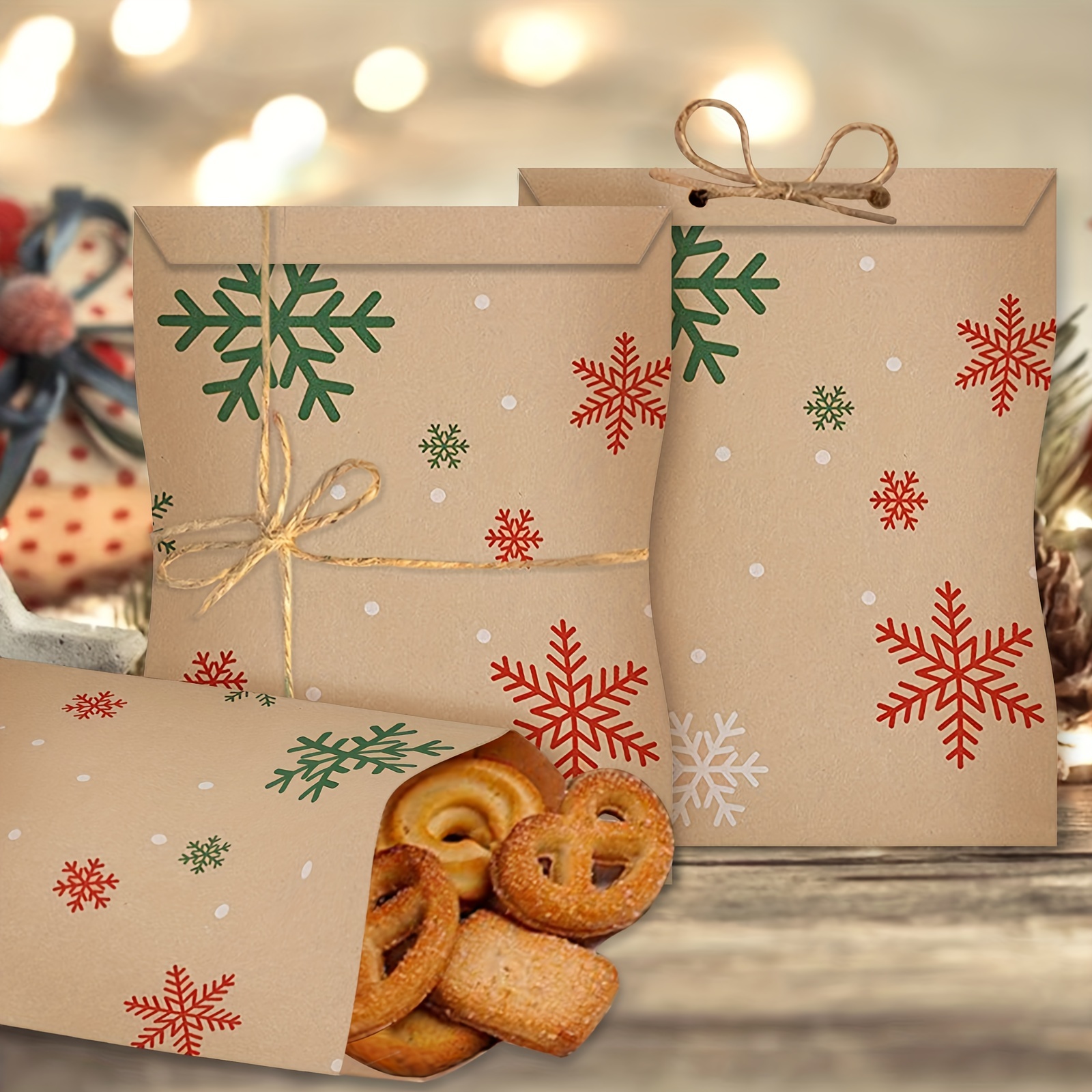 Bolsas de papel decoradas de regalo y para navidad  Bolsas de regalo, Bolsitas  de papel decoradas, Bolsas de regalo decoradas