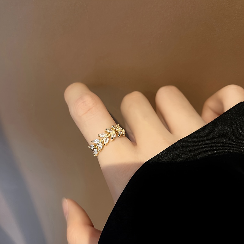 Adjustable Leaf Ring with Sparkling Cubic Zirconia