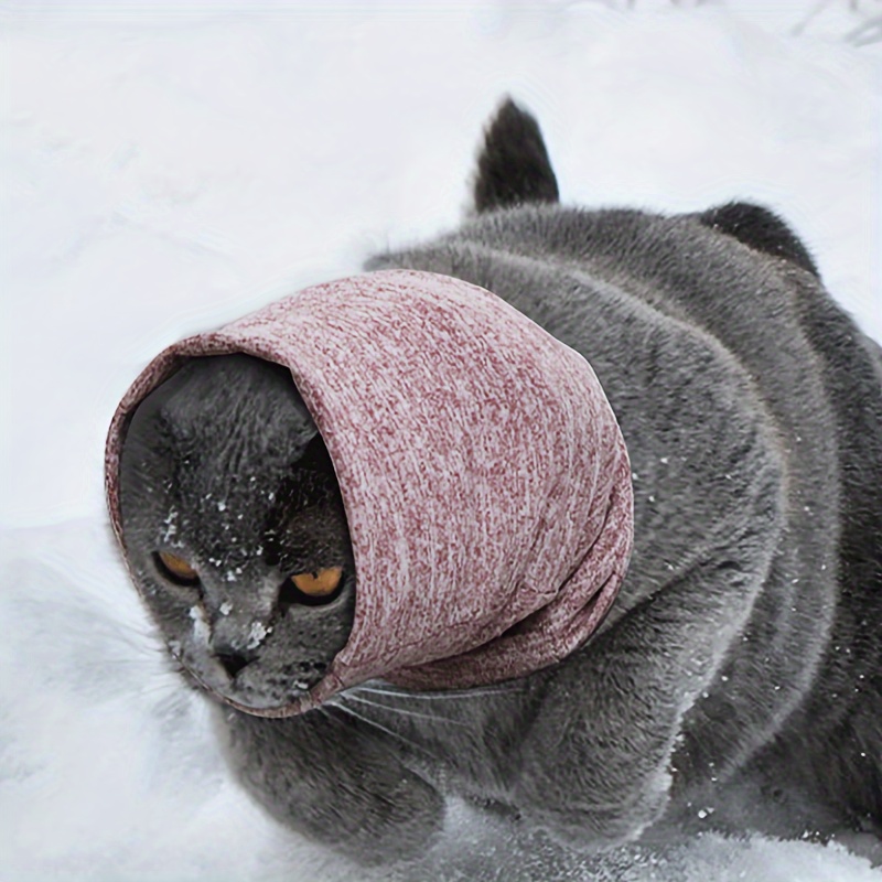 Earmuffs for outlet cats