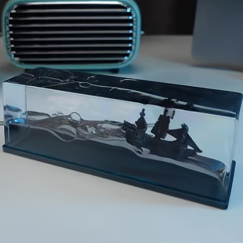 Cruise Ship Model Never Sinks Ornament For Desk Decor Fluid Drift