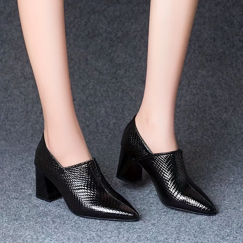 Black snakeskin hot sale shoes womens