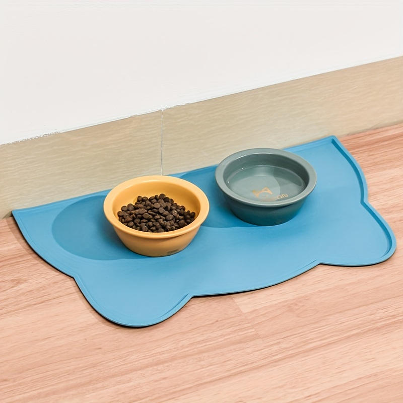 2 Pieces Silicone Pet Food Mat Pet Feeding Mat for Dog and Cat Food Bowl  Placemat Preventing Food and Water Overflow Suitable for Medium and Small