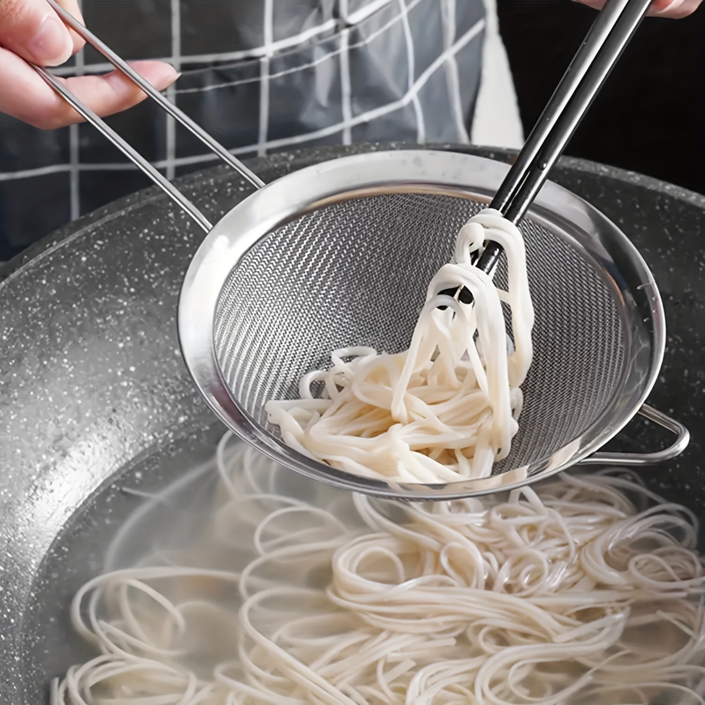 Setaccio da cucina a maglia Fine setaccio a manico lungo in acciaio  inossidabile Matcha colino per farina da tè - AliExpress