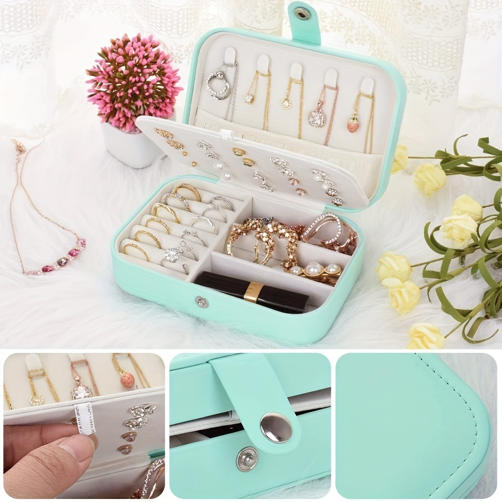 Compact Jewelry Organizer for Travel