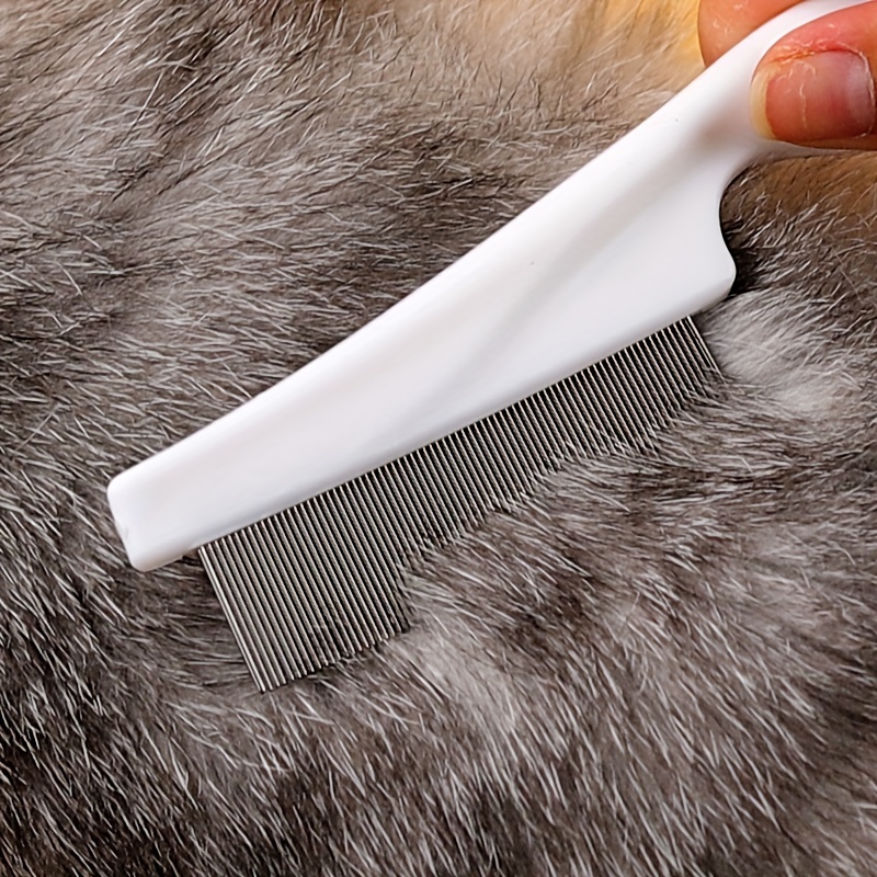 Dog flea outlet and tick comb