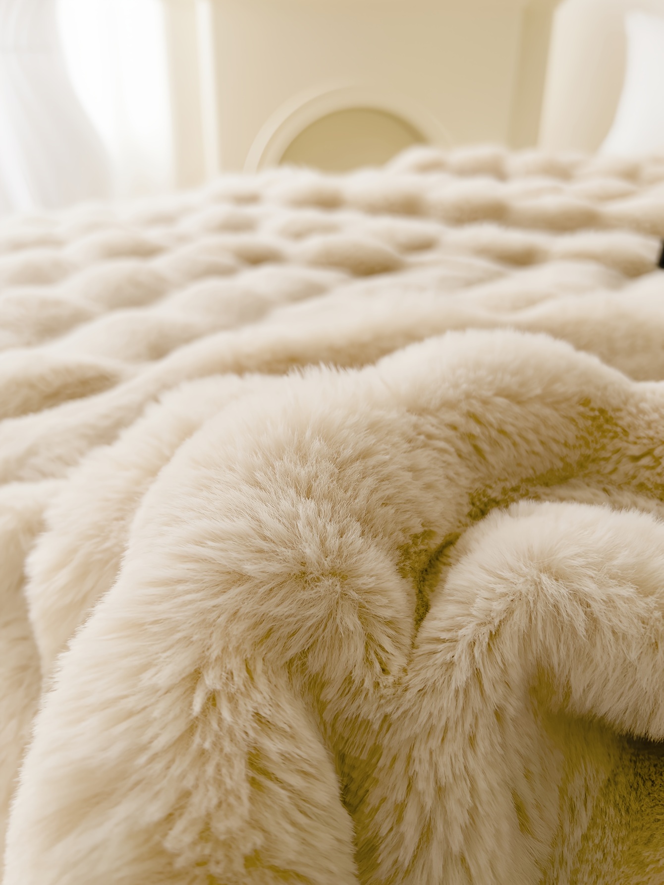 1pc solid color polyester thickened blanket   rabbit short plush blanket bed blanket multi purpose gift blanket for   details 5