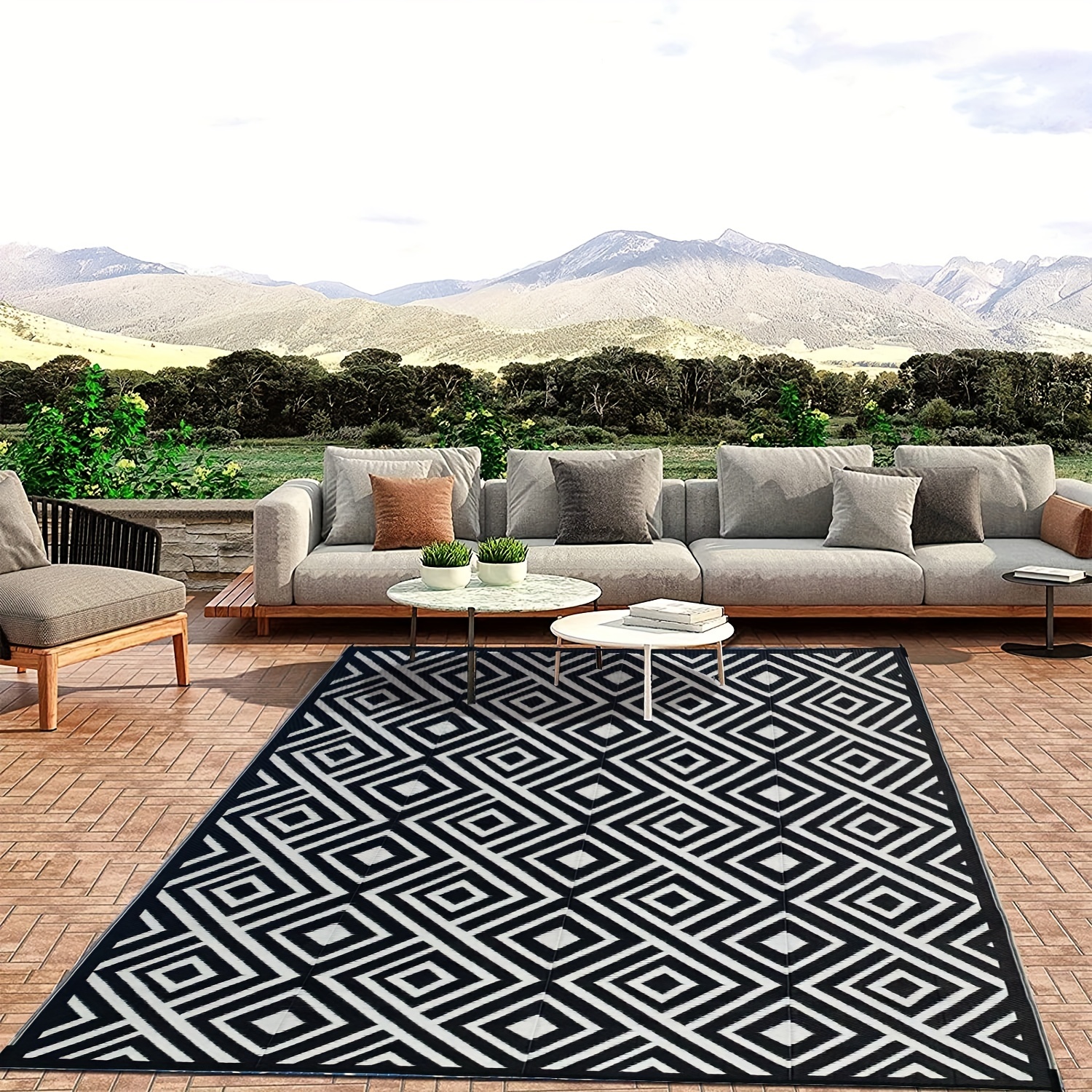 Mountain Mat  Stylish outdoor mats, recycled, waterproof, durable