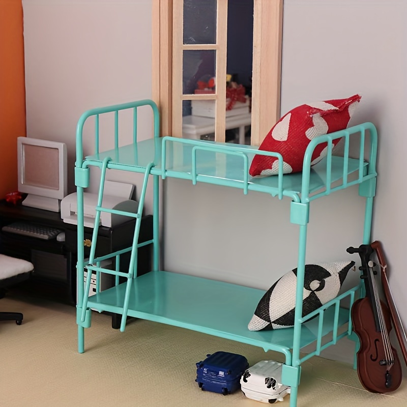 Sofá cama convertible en litera.  Space saving furniture, Couch bunk beds,  Cool bunk beds