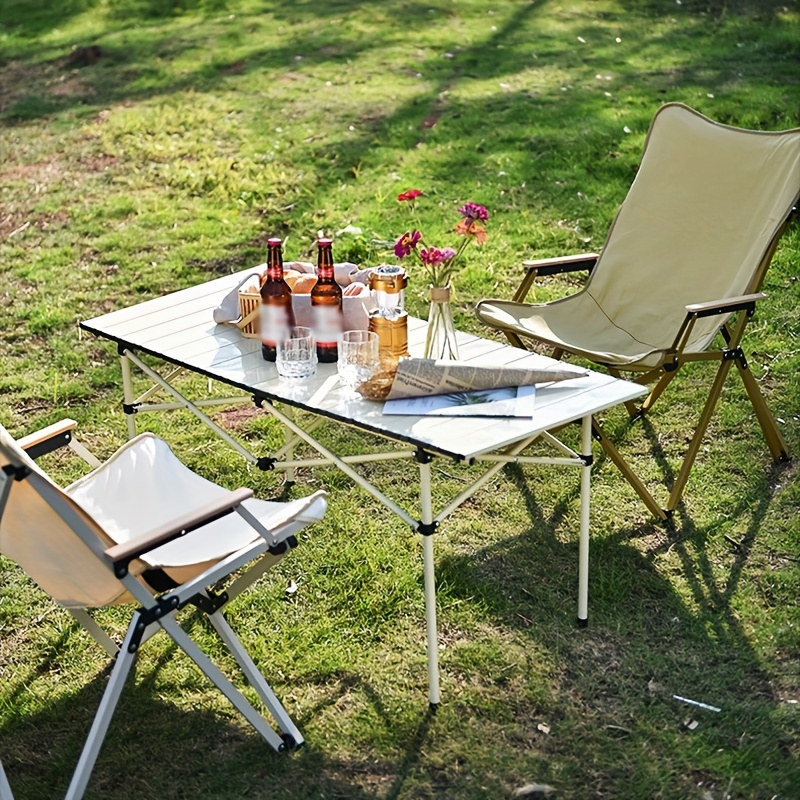 Mesa plegable portátil de aleación de aluminio, mesa de picnic para  acampar, pequeña bandeja para ordenador portátil con mango para barbacoa de  playa, cama interior al aire libre, escritura para comer Feliz