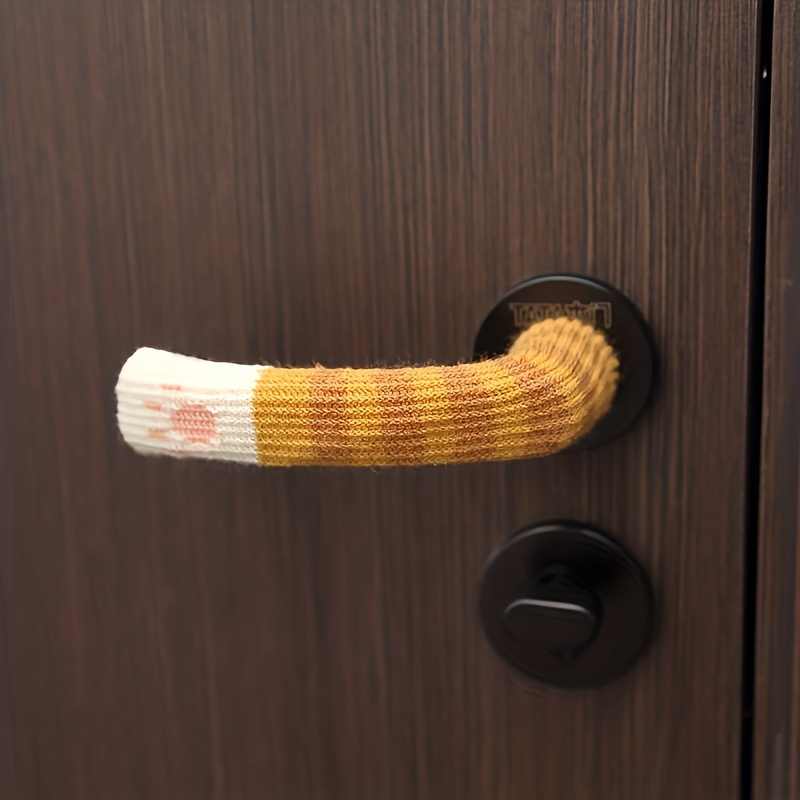 Image of Different Designs Of Adorable Cat Paw Chair Leg Protectors, Knitted Wool Door Handle Covers For Protection, Slip-resistant, Durable, And Thickened Chair Leg Socks