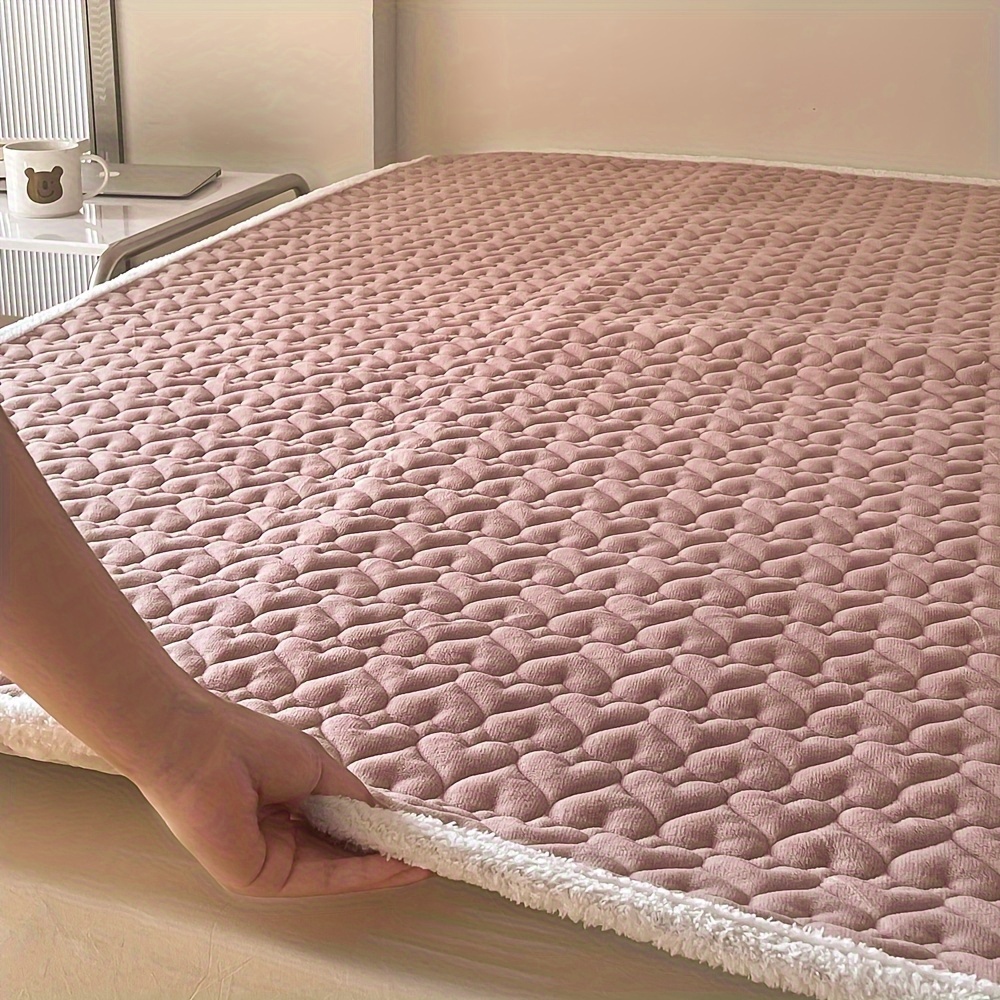 Thickened non-slip mattress topper
