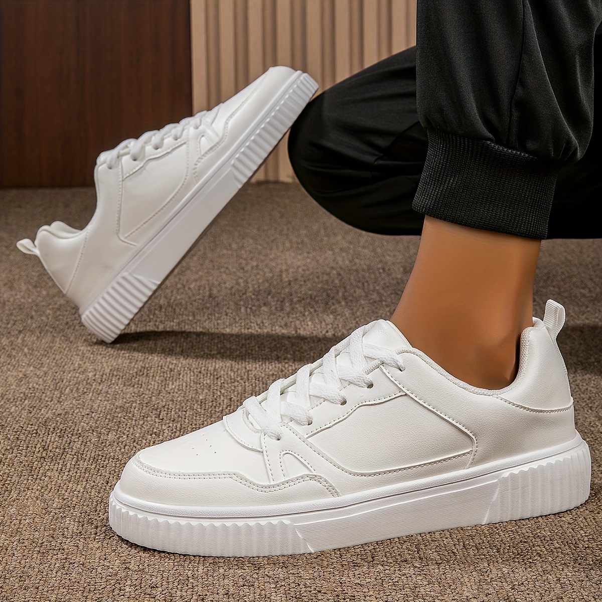 White Most Popular Shoes Right Now 2019 Men's Trendy Solid Skate