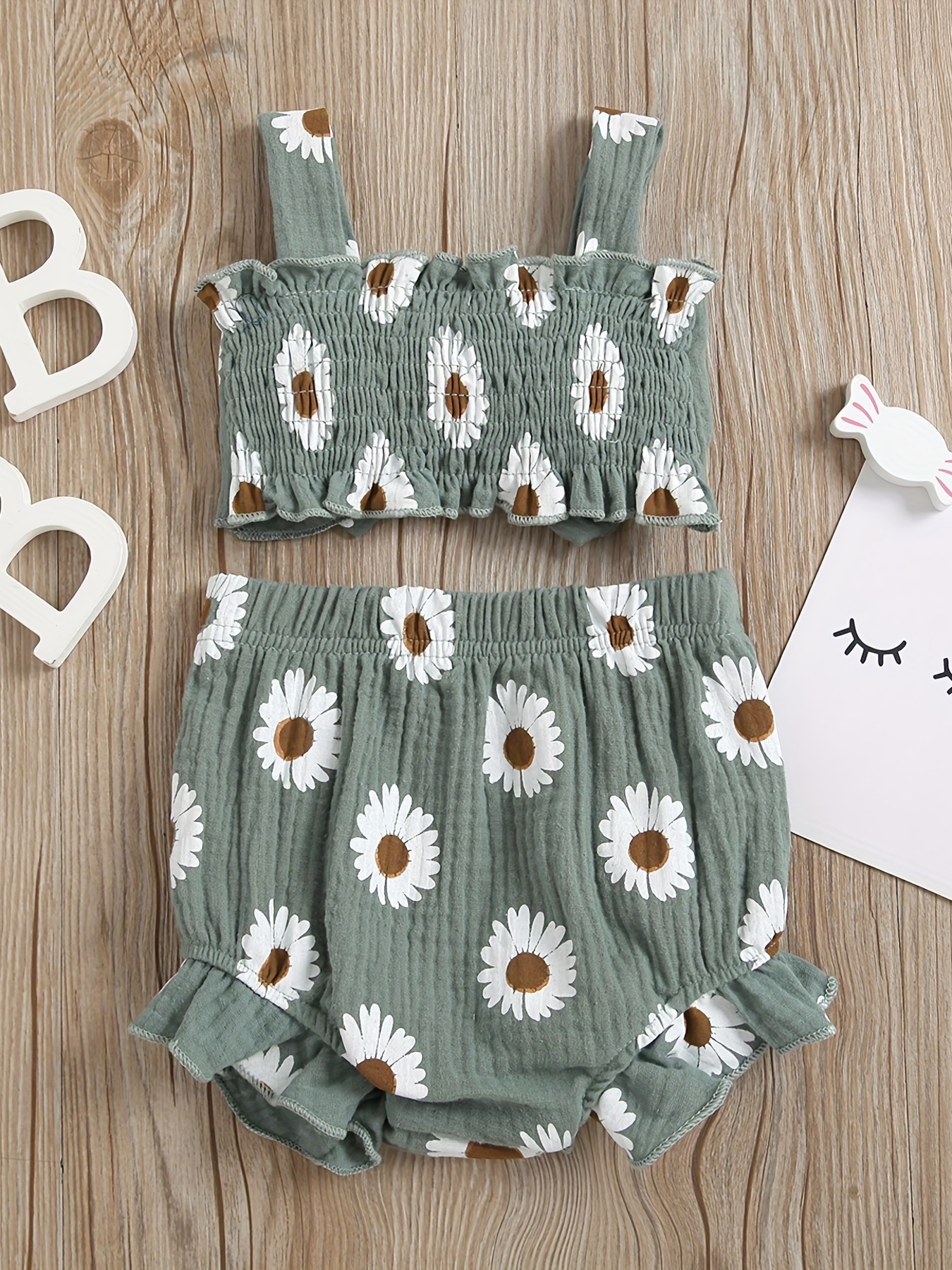 Baby Girl's Stylish & Cute Shorts Set - Crop Halter Top & Floral Striped  Print Belted Shorts