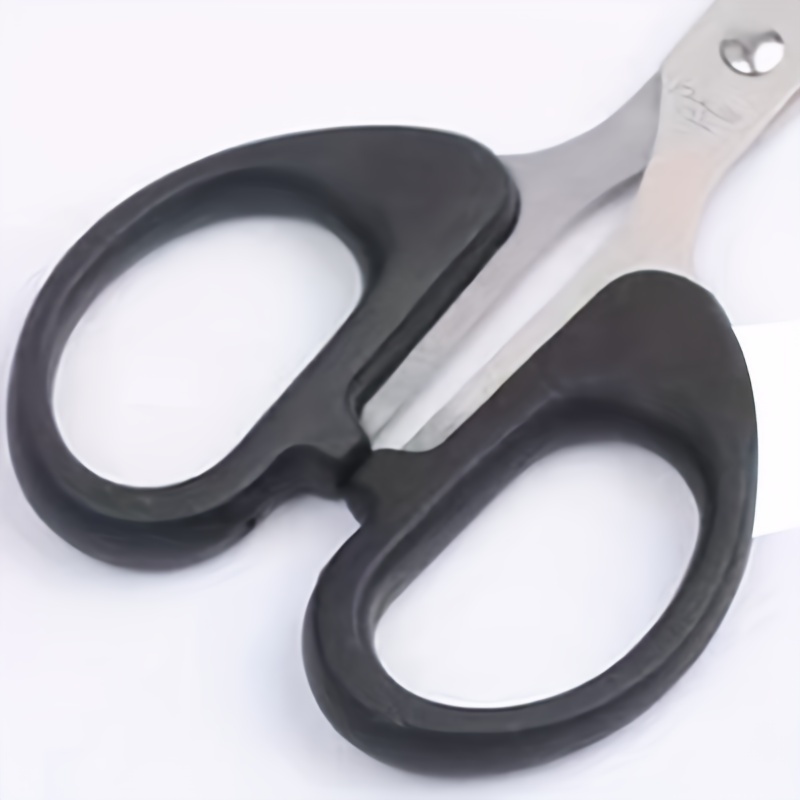 Shop Students Scissors - Office Products Products Online in Dubai, United  Arab Emirates - UNI231C1CEA