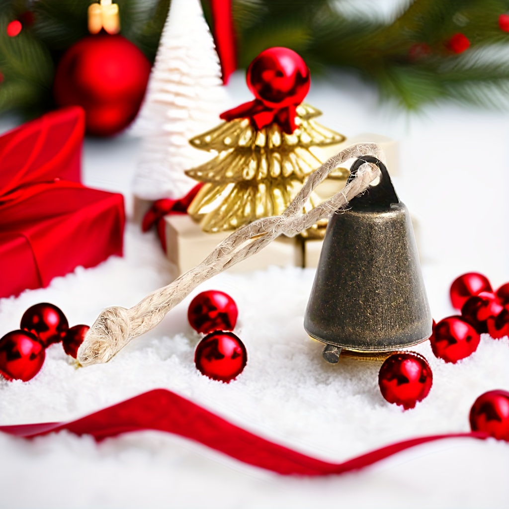 100 Piezas Cascabeles Navidad de Metal Plateado 12mm, Cascabeles Pequeños  Cascabel Manualidades Campanas de Bricolaje para Decoración de Navidad  Cumpleaños Creativas Mascotas Joyas : : Hogar y cocina