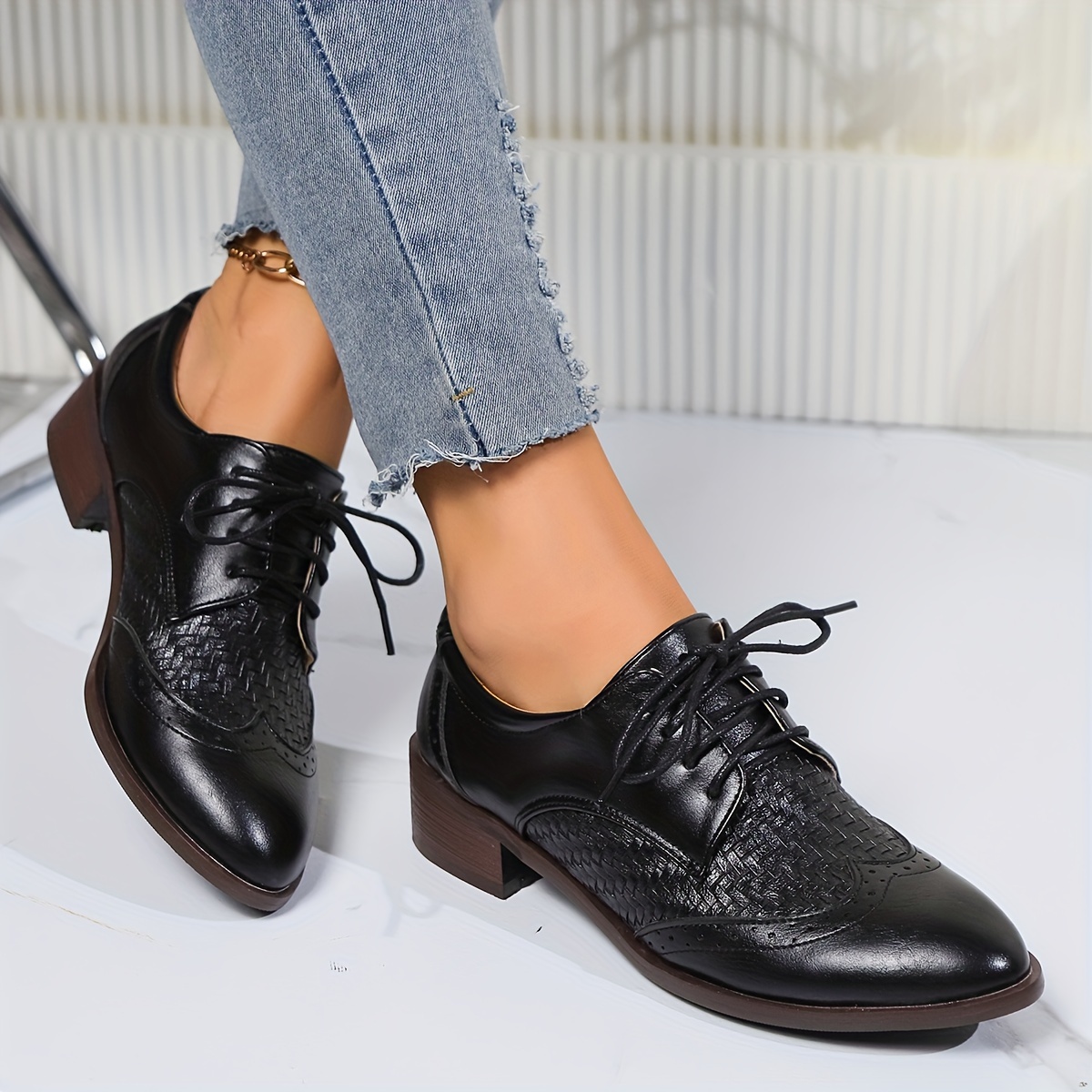 Women s Retro Lace Up Oxfords Comfortable Chunky Low Heeled Shoes All Match Low Top Shoes