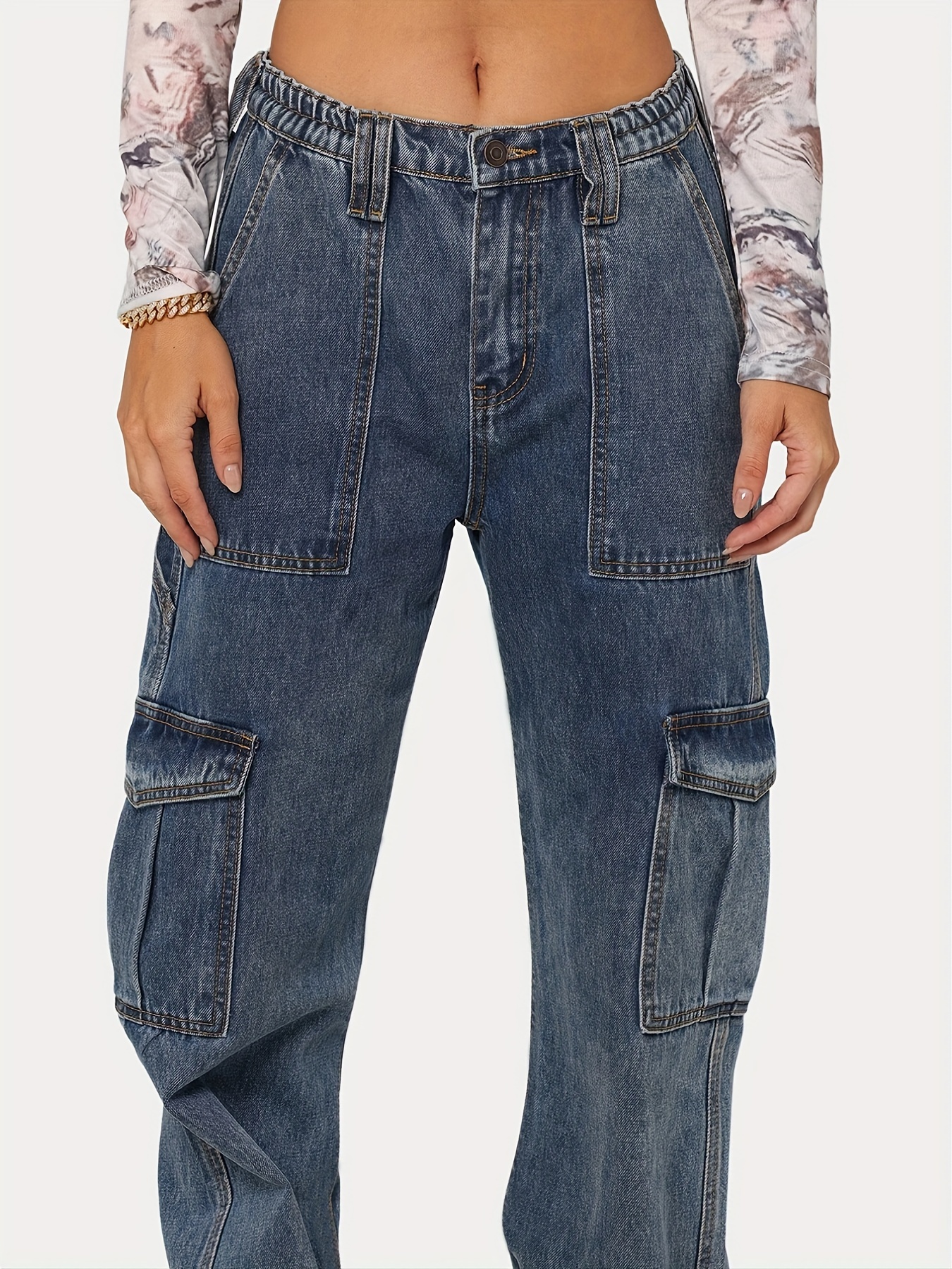 Baggy Fit Cargo Jeans