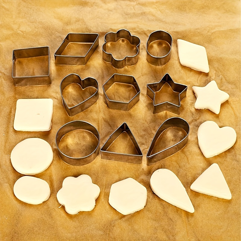 Mini Metal Cookie Cutters Set, Geometric Shapes Cookie Biscuit Cutter Set,  Star Flower Hexagon Round Heart Square Triangle Oval Stainless Steel Cutter