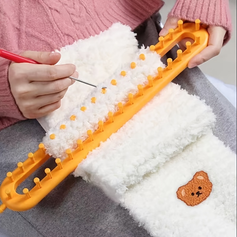 Trying my loom knitting hook!😊 #fypシ #fyp #pink #crochet #crocheterso, Loom Knitting