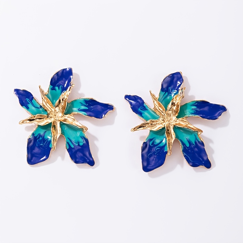 Personality Exaggerated Stud Earrings, Flower Theme