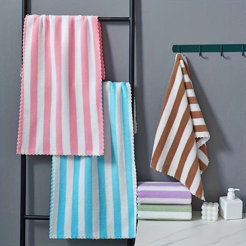 Camping towel best sale drying rack