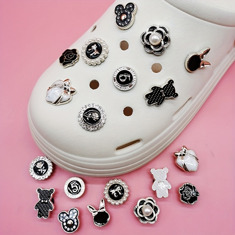 Crocs Pearl Accesorios Charms de Decoración de Zapatos. Amuletos para tus  Crocs, Accesorios Croc para Niñas y Mujeres Adultas -  México