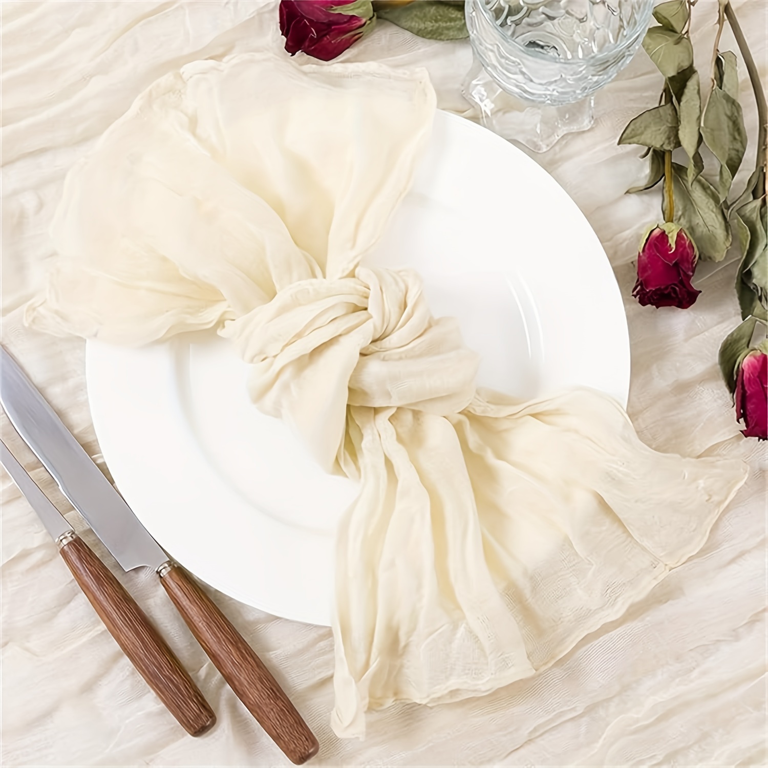 Cloth Napkins. Soft Linen Napkins. Ruffles Cloth Napkins Set. Rustic Table  Decor. Cloth Dinner Wedding Napkins. 