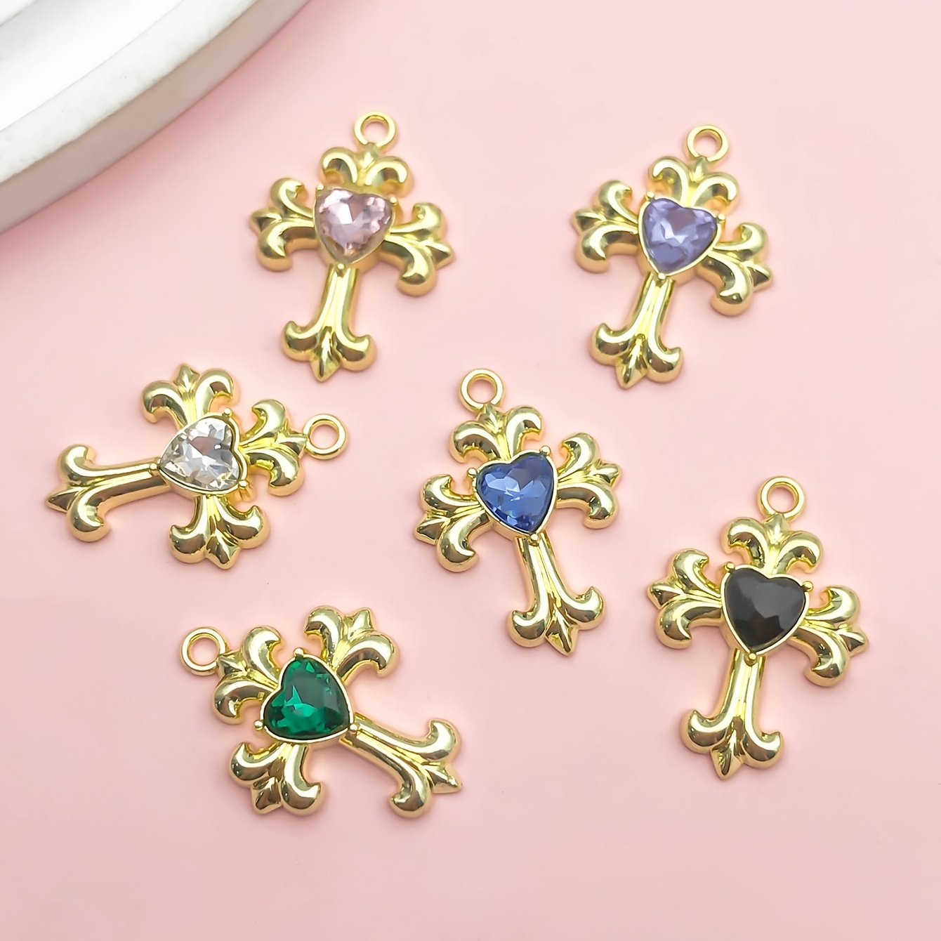20Pcs/Lot Random Color Zinc Alloy Enamel Gold Plated Cute Heart Shape Charms Pendant for DIY Necklace Bracelets Earrings Jewelry, Jewels Making DIY