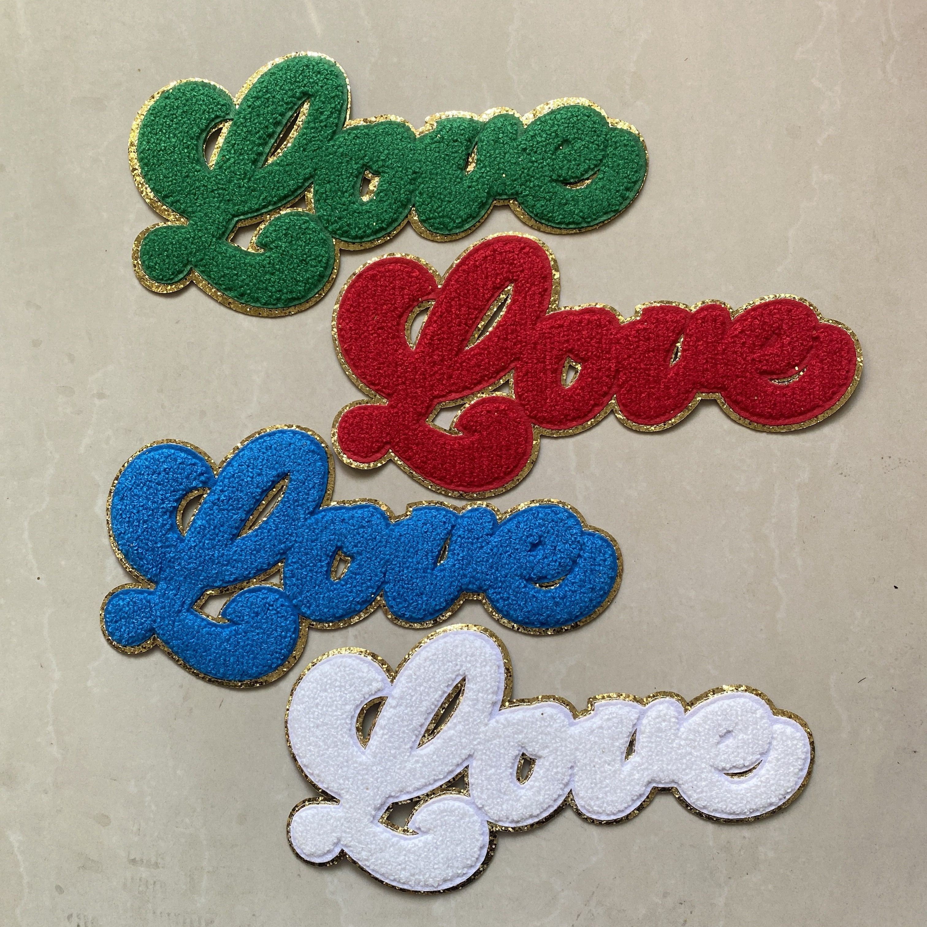 

1/4pcs Golden Edge Towel Embroidery Love Patch Sticker Iron On Creative Love Towel Embroidery Decorative Cloth Sticker