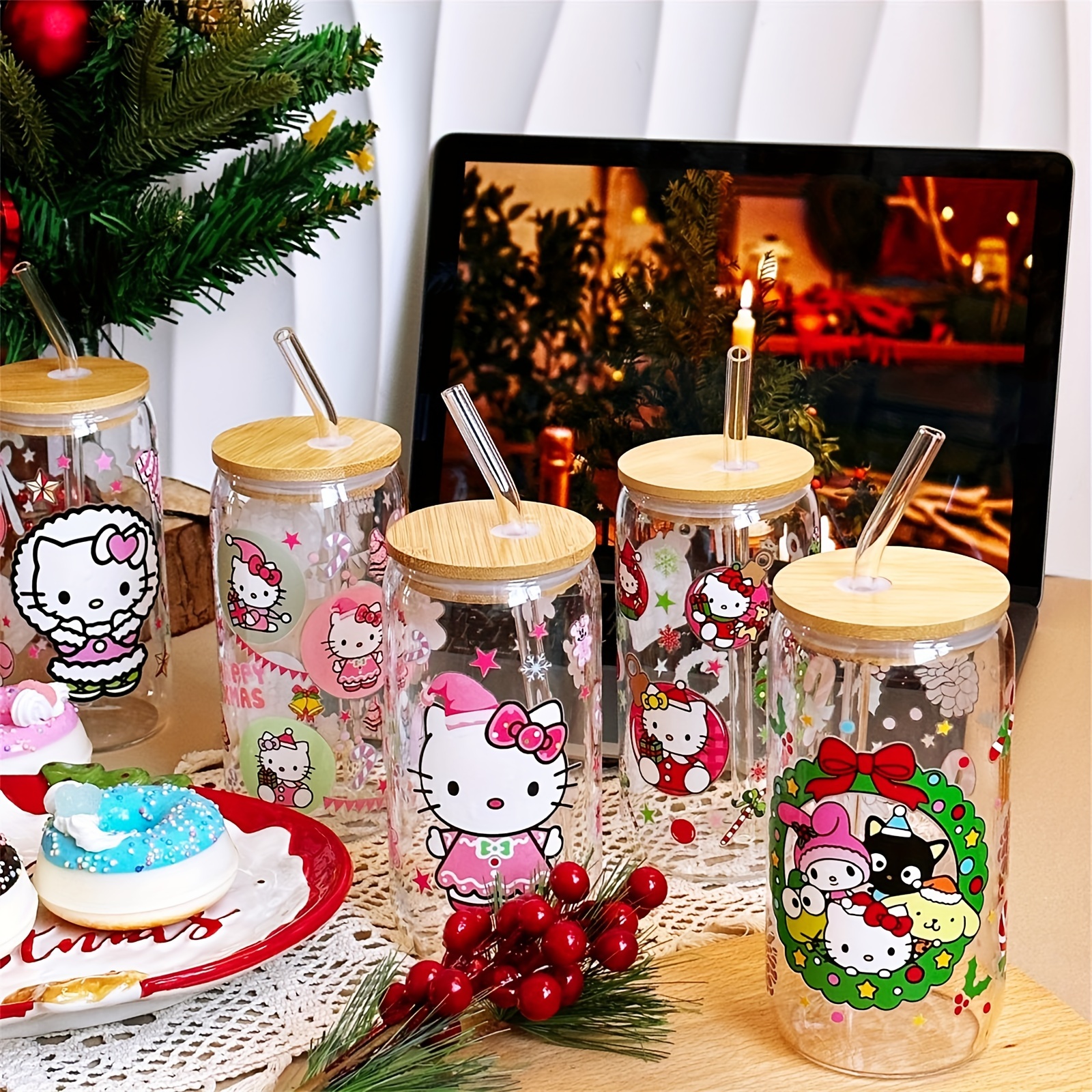 Hello Kitty Christmas Glass Tumbler With Lid And Straw 16 Oz NEW (SET OF 2)