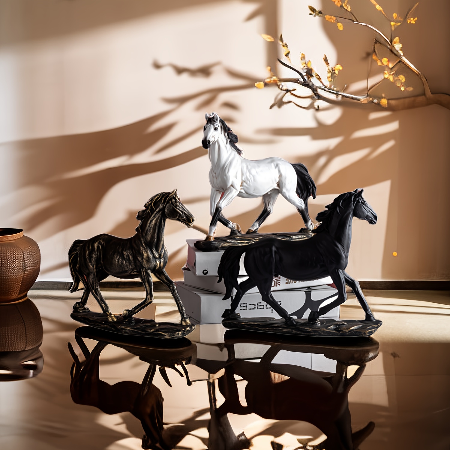 1pc Running Horse Statue Creative Resin Animal Sculpture Modern