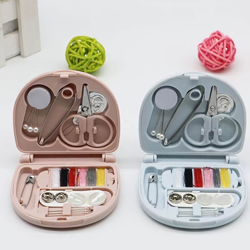 Easy button attachment! MUJI Portable sewing kit --250 yen petit plastic  is also nice []