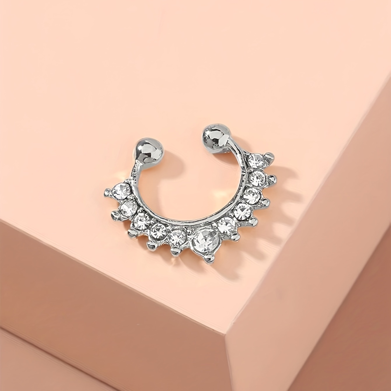 Fashionable Synthetic Zirconia Crystal Fake Nose Ring