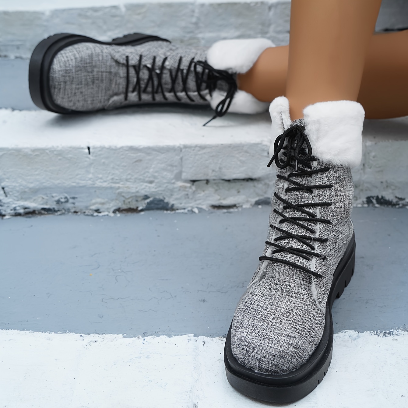 Fleece lined hot sale combat boots