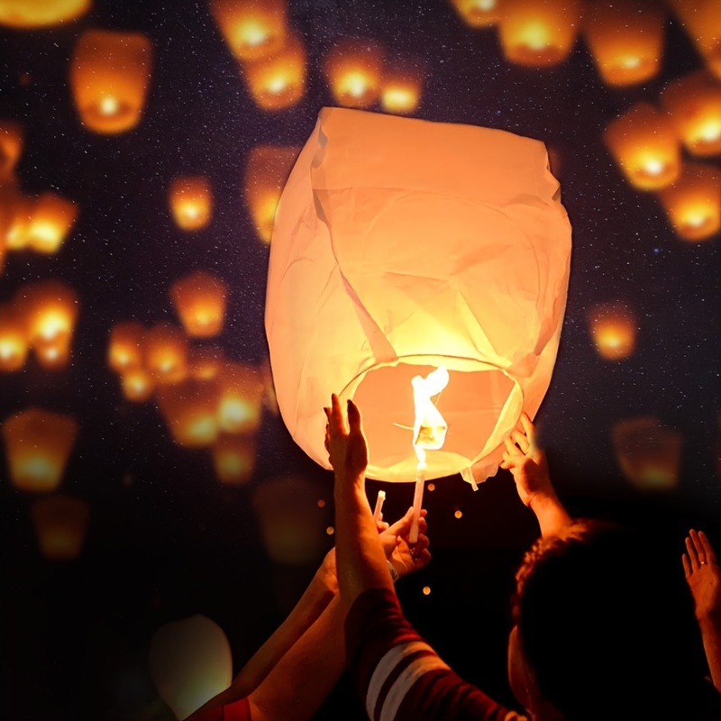 holiday lantern light festival