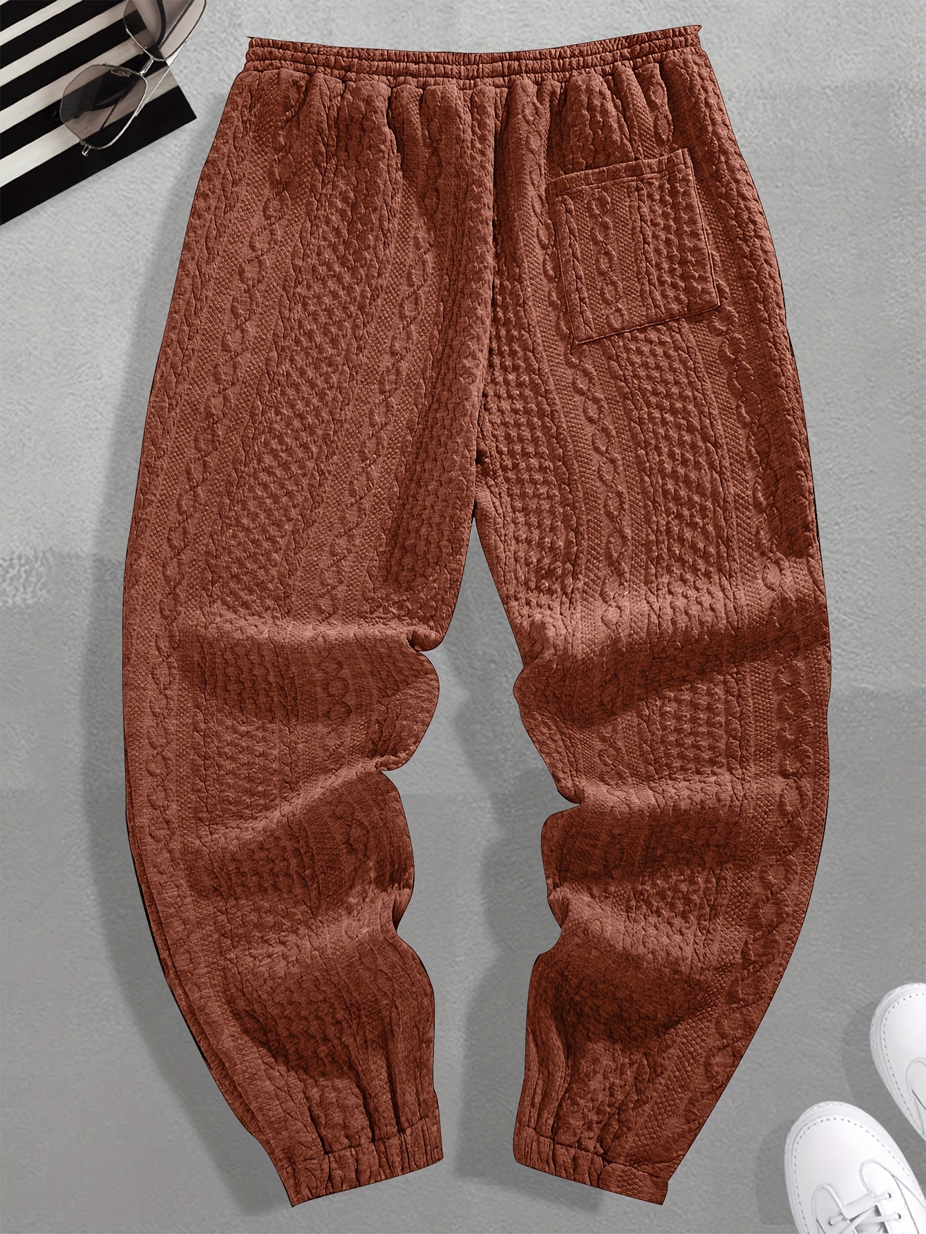 Man Plus Knit Jogger Pants