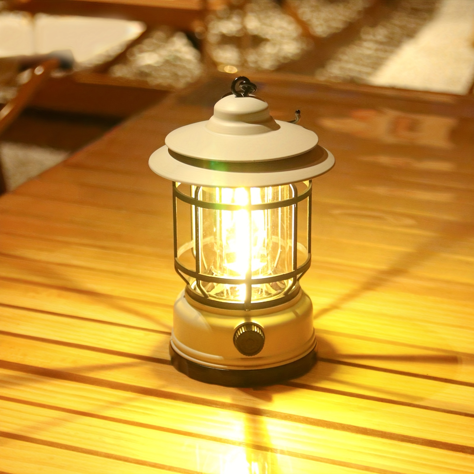 

Lampes de camping LED rétro de style extérieur étanches avec gradation en continu et recharge USB