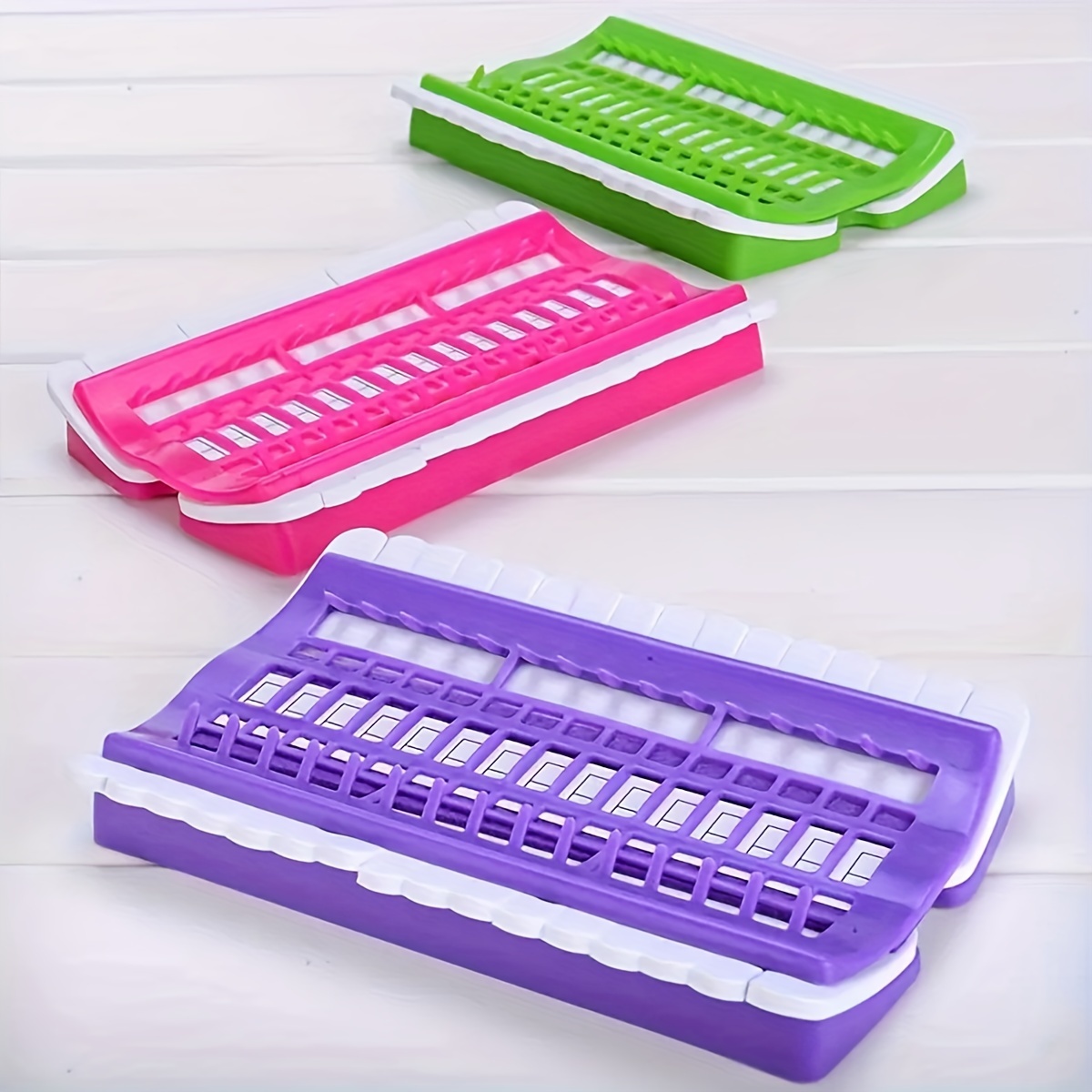 30-hole Sewing Tool Kit Cross Stitch Row Line Floss Thread Holder (Purple)