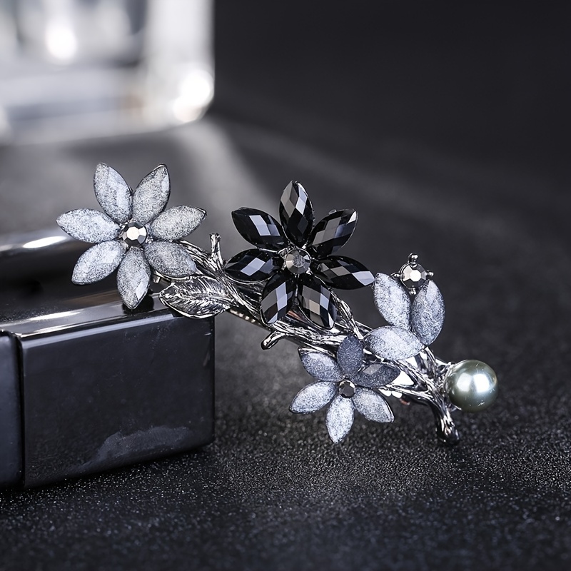 Rhinestone Resin Hair Clip For And Teen, Elegant Mother's Hair Clip, Medium-sized Flower Hair Accessory