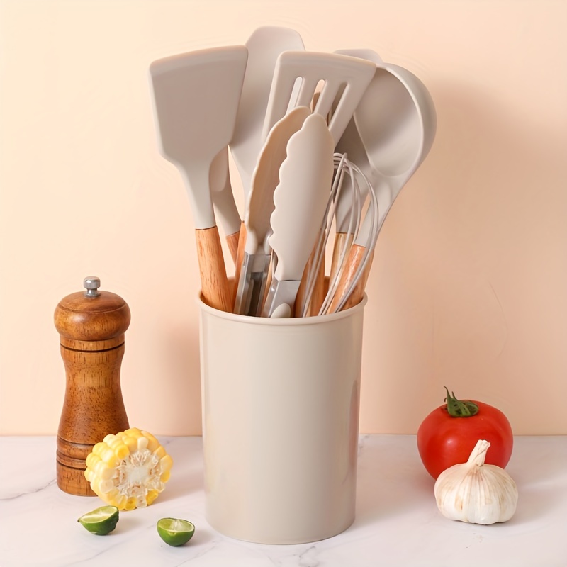 Kikcoin - Juego de 23 utensilios de cocina de silicona, mango de madera,  con soporte, espátulas de silicona resistentes al calor, utensilios de  cocina