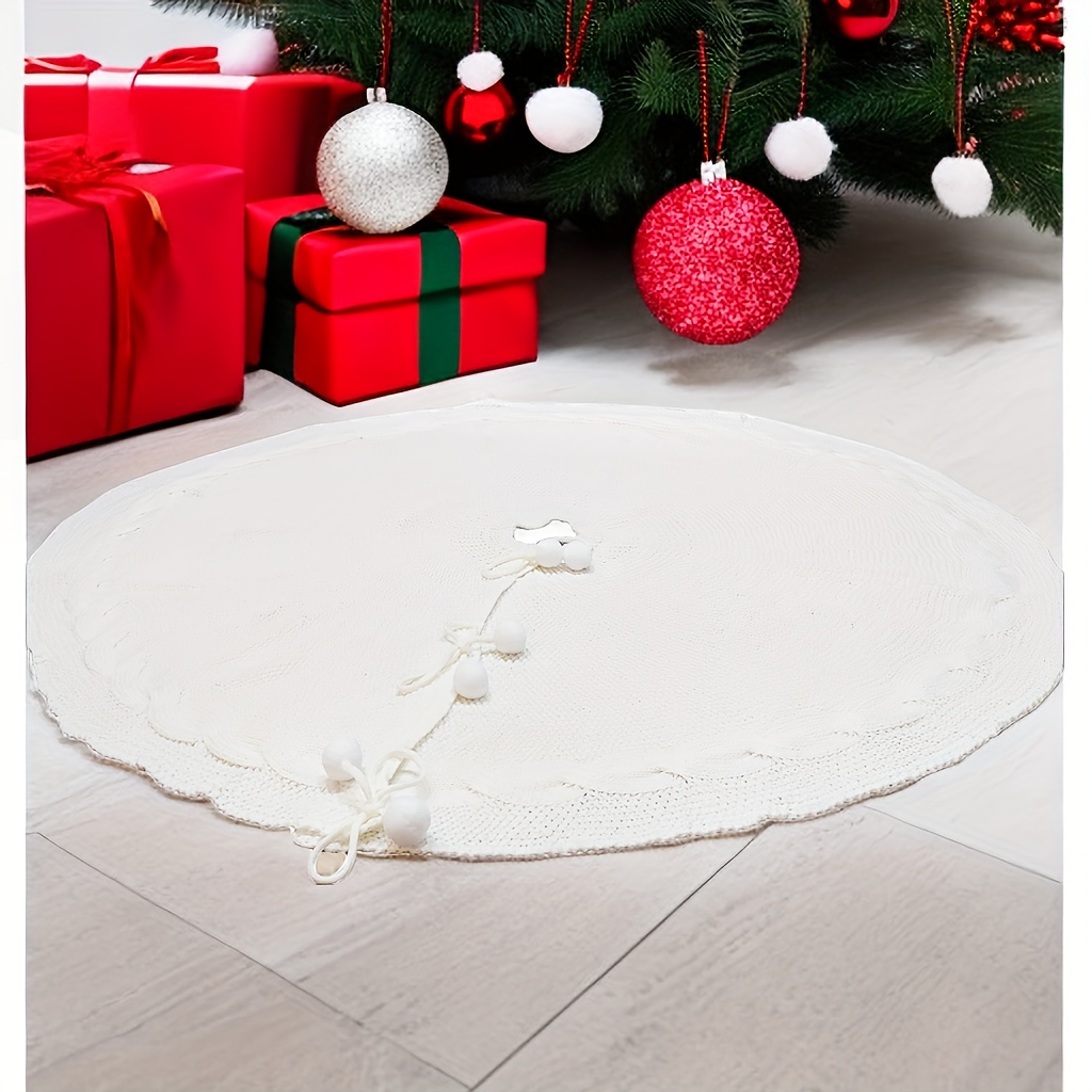 Holiday lane outlet tree skirts