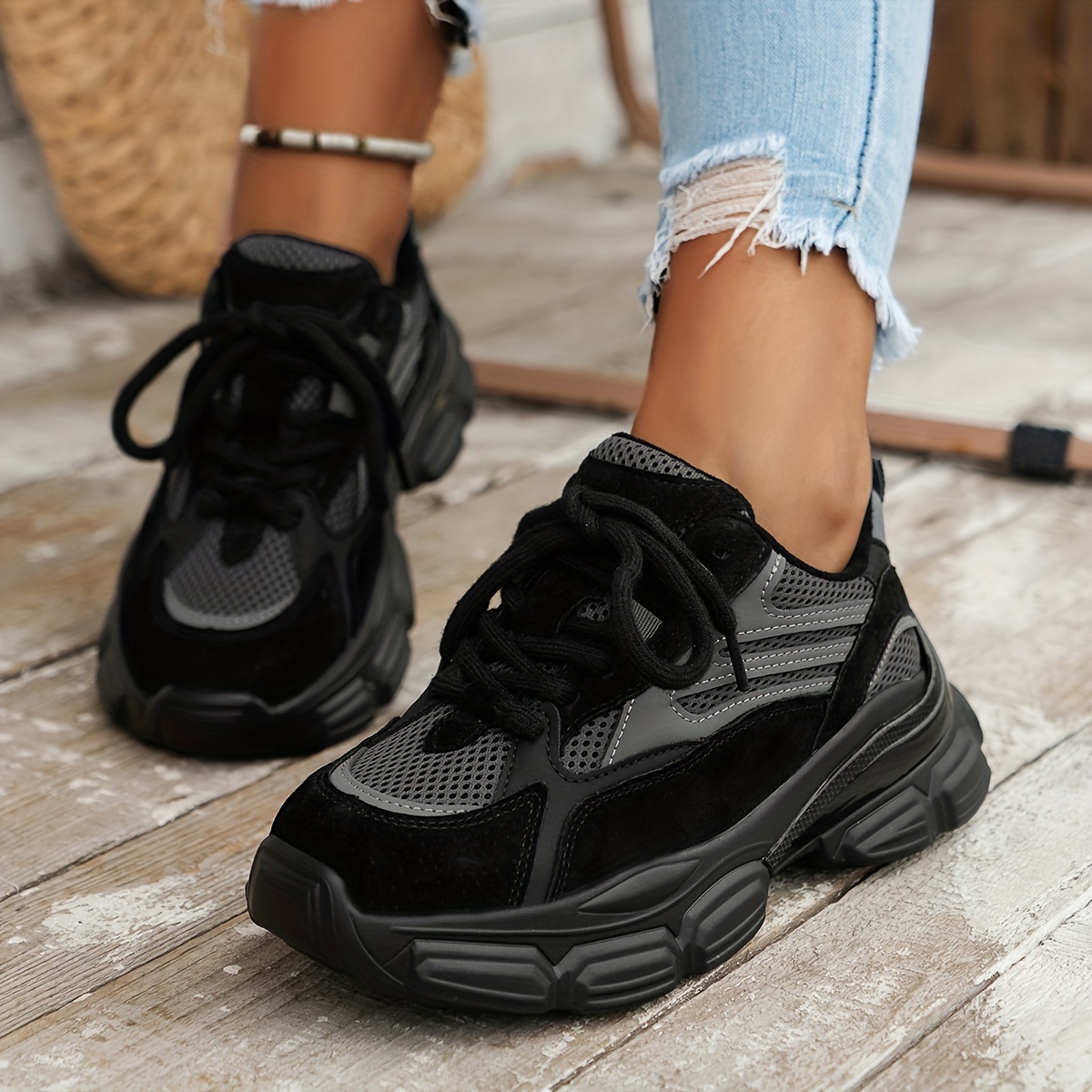 Women's Winter Sneakers Cozy Fleece-Lined, Lightweight Running Shoes  with Soft Sole Thick Platform for