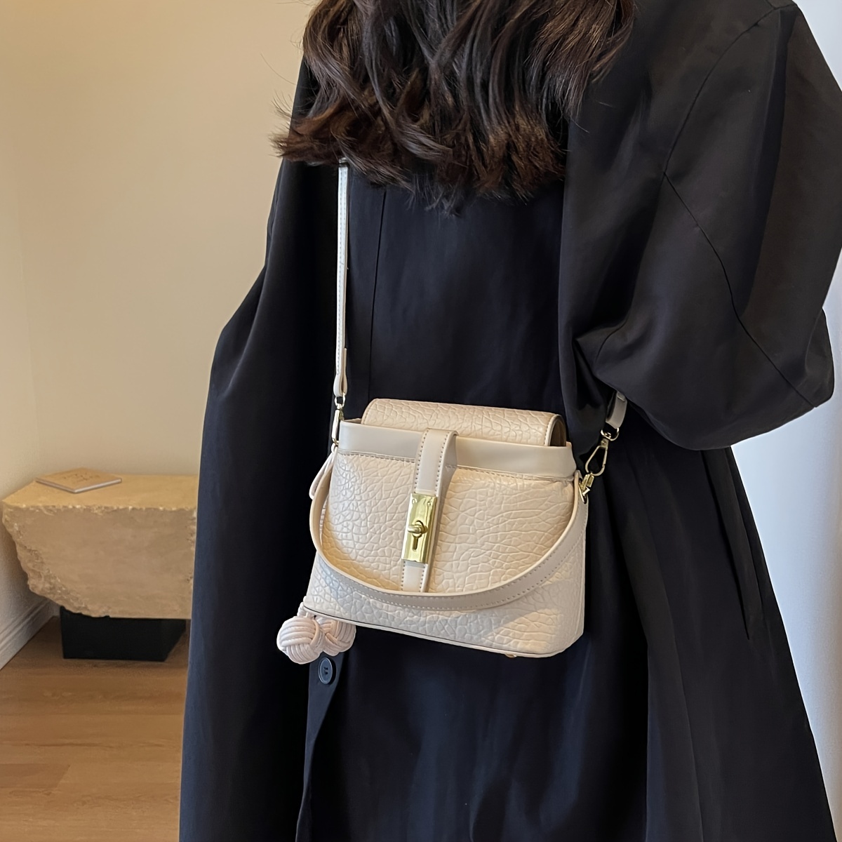 Mini Fashion Round Crossbody Bag, Trendy Pu Shoulder Bag, Women's Elegant  Handbag & Purse - Temu