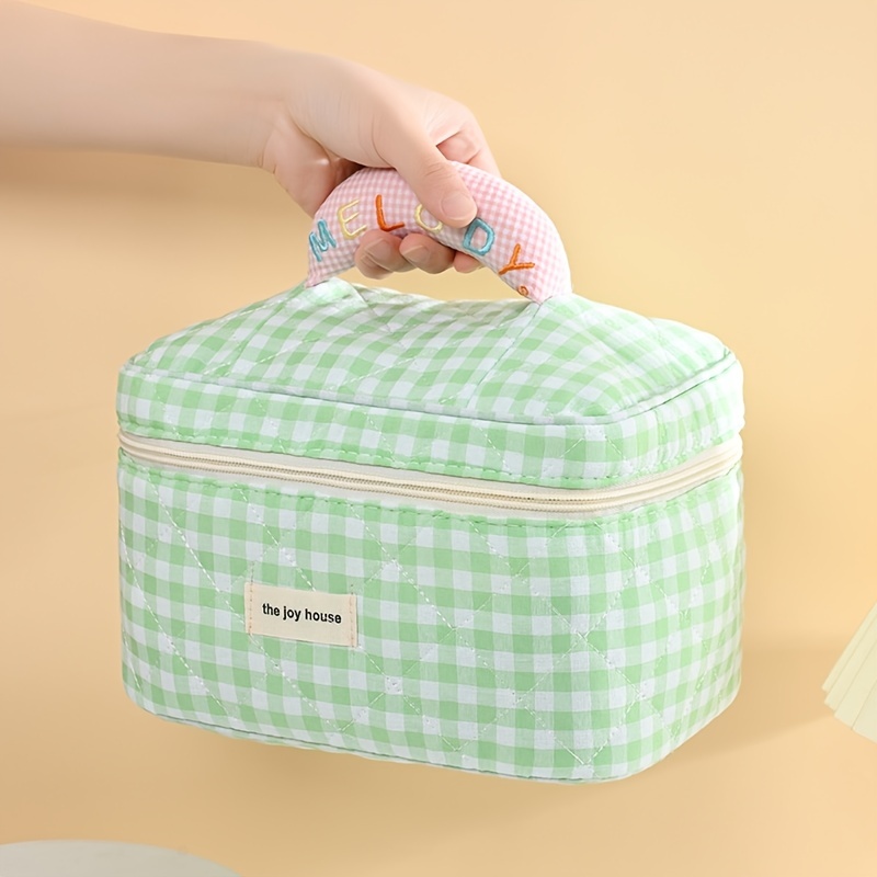 Plaid Pattern Makeup Bag With Handle Zipper Cute Quilted Toiletry Bag  Travel Cosmetic Pouch Large Capacity Portable Storage Bag Handbag For Teen  Girls Valentine's Day Birthday Gift - Temu