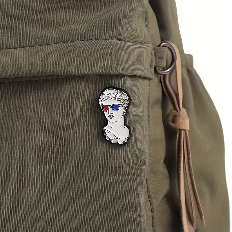 Sculpture Brooch Classical Paint Badge for Clothing