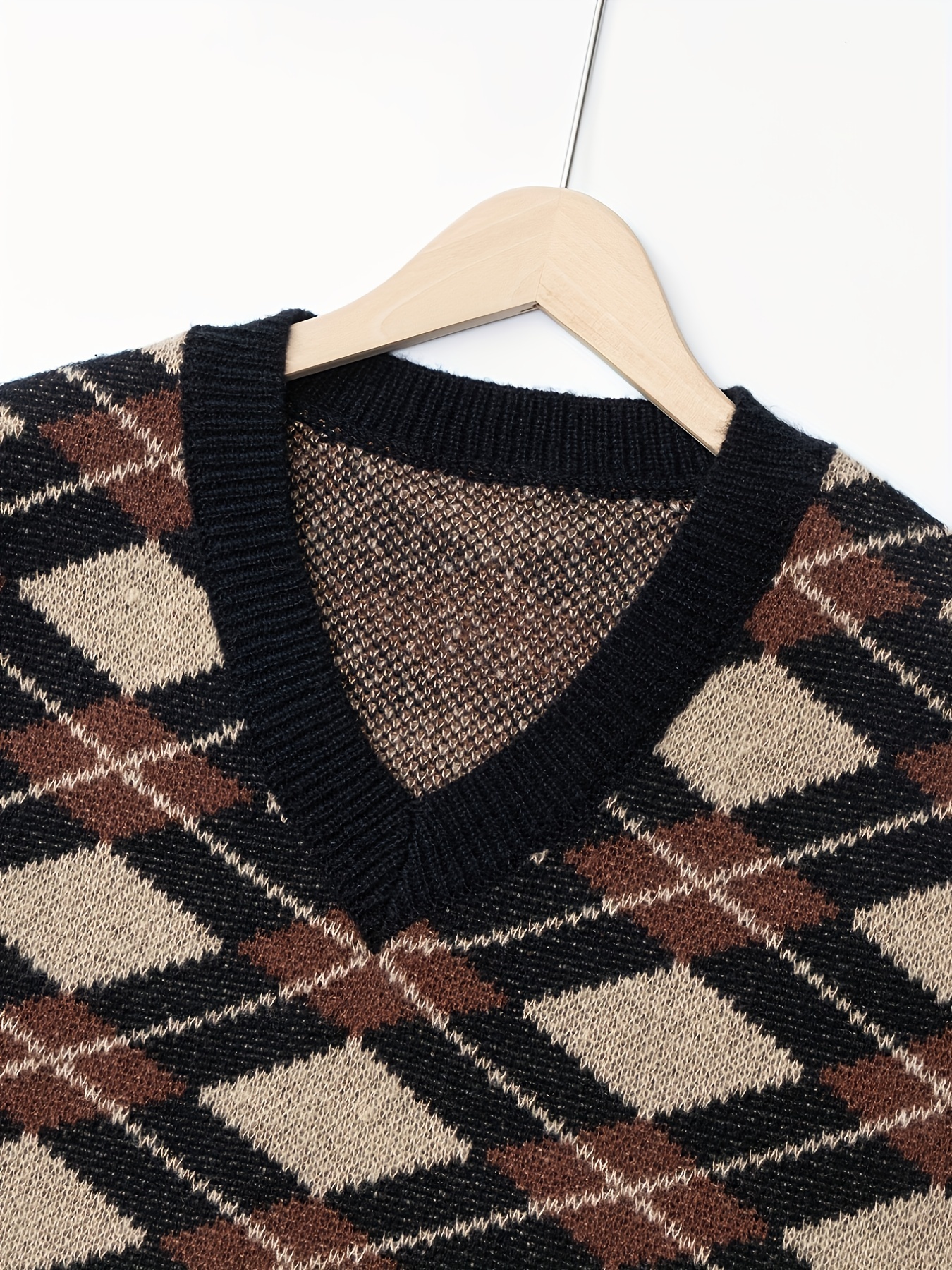 Diamond pattern hotsell sweater vest