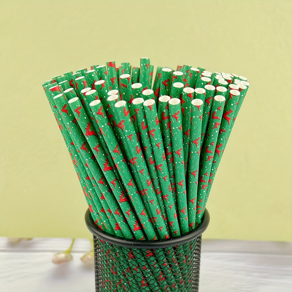 Christmas Disposable Paper Straw, Mix Colors, Biodegradable Paper Straws,  Creative Christmas Elements Printed, Party Dinner Cocktail Straws, For Home  Restaurant Drinks Shop Bar, Christmas Decoration Props, Christmas  Accessories - Temu