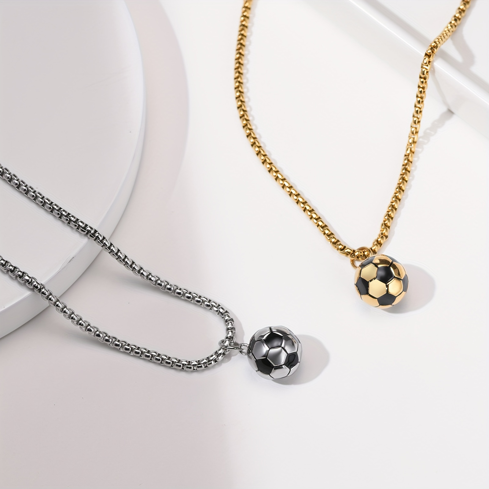 Sport Schmuck LOVANS Fußball Halskette Mit Anhänger - Sportliches Schmuckstück Für Jungen & Mädchen Kinder Sachen