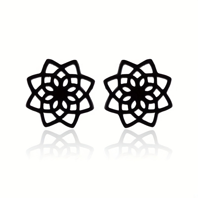 

Stainless Steel Hollowed Out Flower Stud Earrings, Simple And Lovely Temperament Stud Earrings